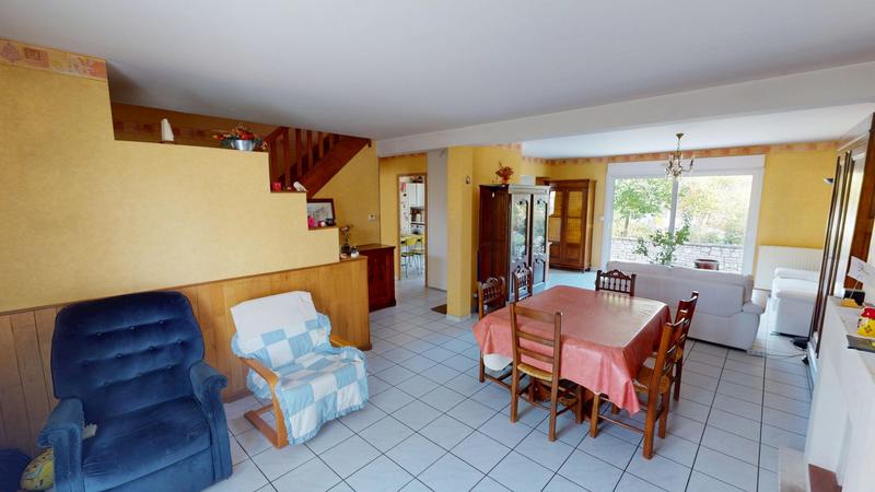 Maison - 120 m² - 6 pièces