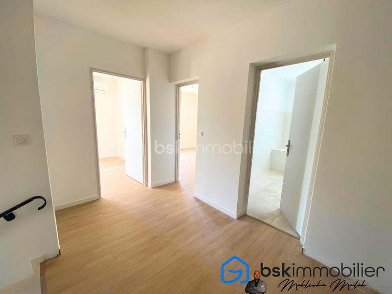 Maison - 120 m² - 4 pièces