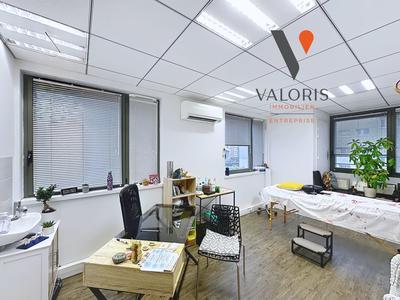 Bureau - 83 m² - 4 pièces