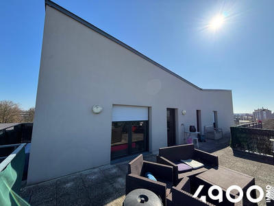 Appartement - 81 m² - 4 pièces