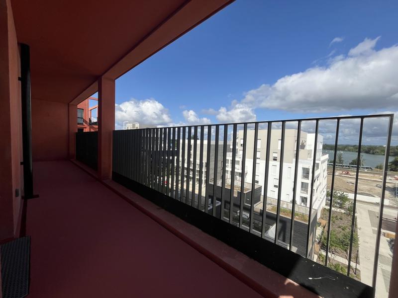 Appartement - 104 m² - 5 pièces