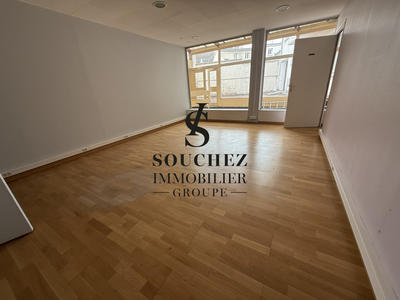 Local commercial - 164 m² - 3 pièces
