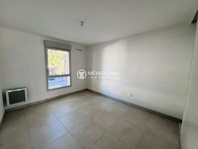 Appartement - 82 m² - 3 pièces