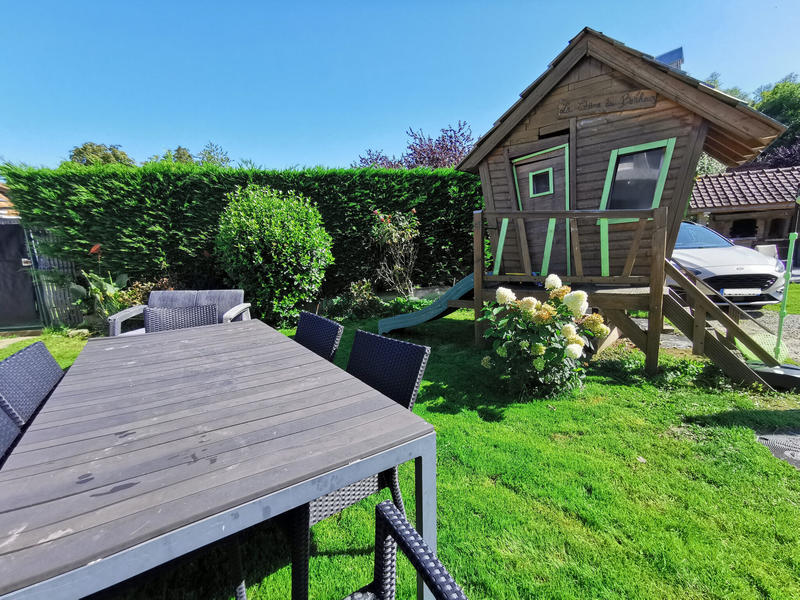 Maison - 205 m² - 6 pièces