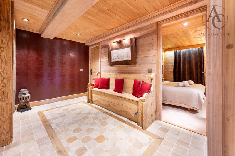 Châlet - 391 m² - 8 pièces