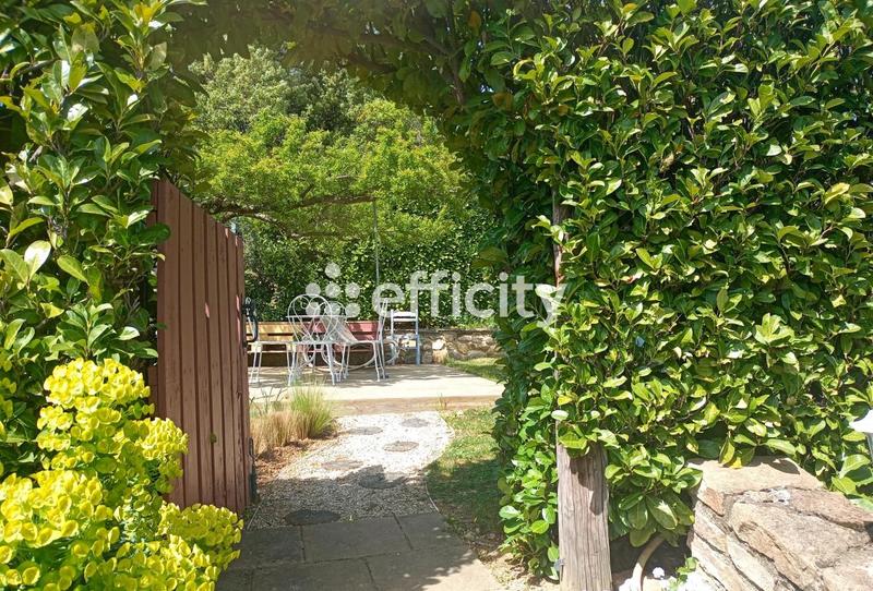 Propriété - 126 m² - 5 pièces