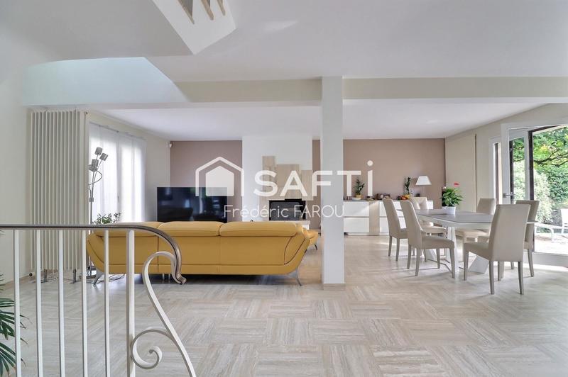 Maison - 146 m² - 5 pièces