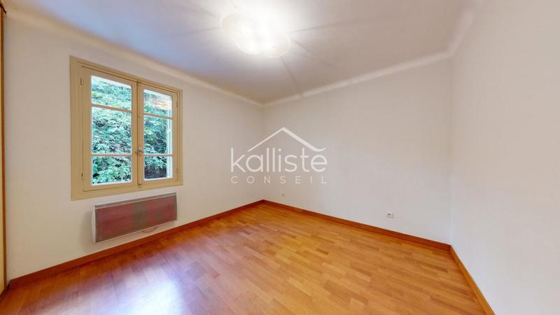 Appartement - 89 m² - 4 pièces