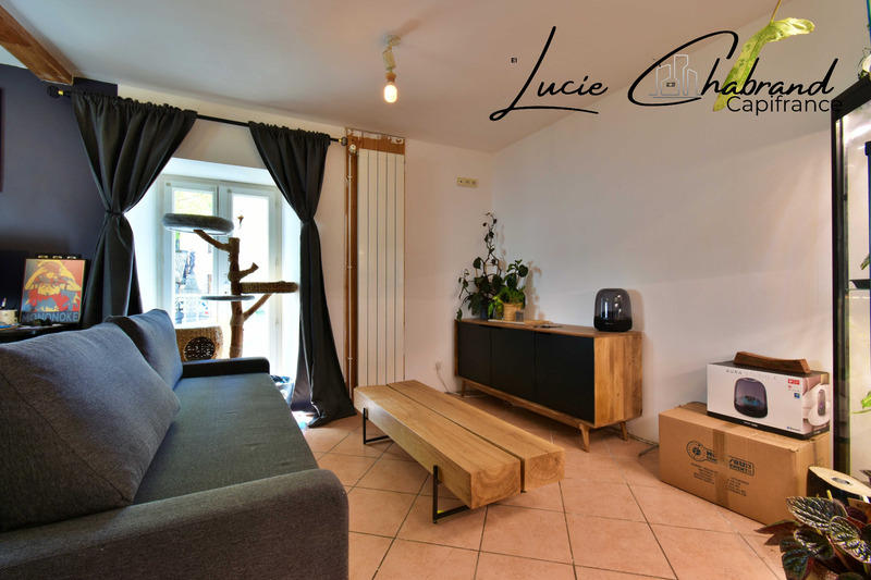 Maison - 77 m² - 5 pièces