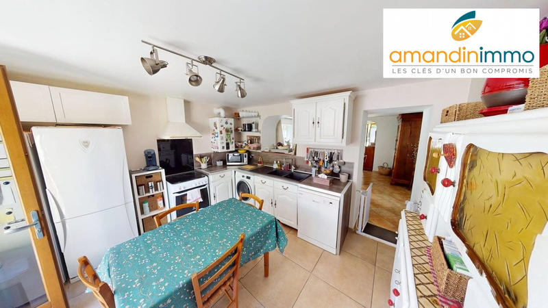 Maison - 81 m² - 5 pièces