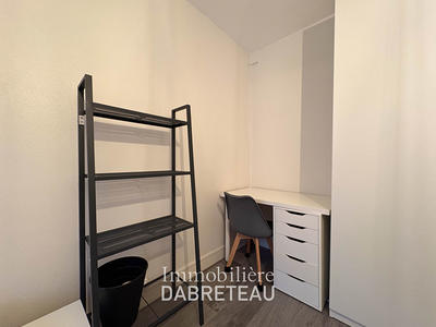 Chambre - 112 m² - 5 pièces