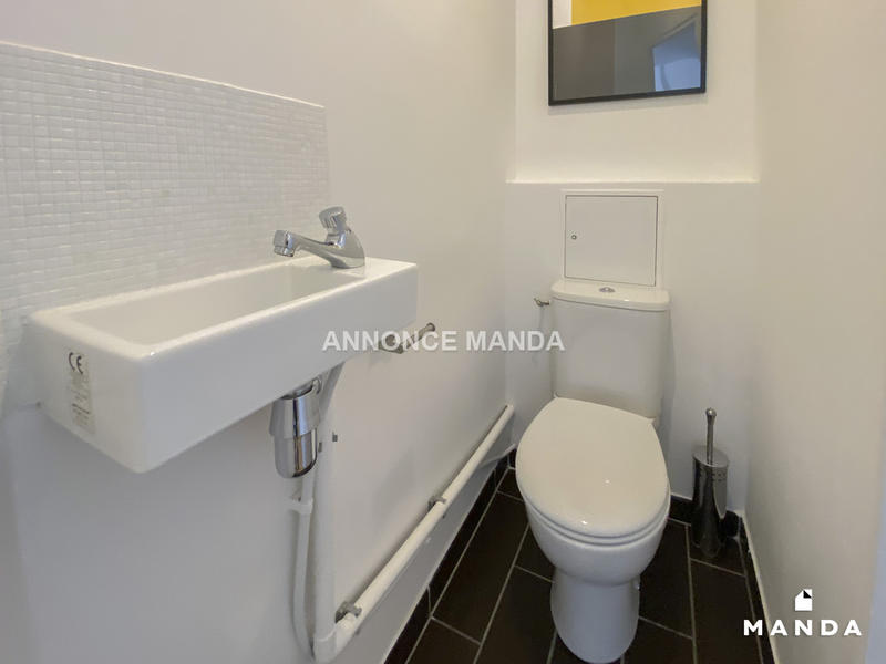 Chambre - 10 m² - 7 pièces