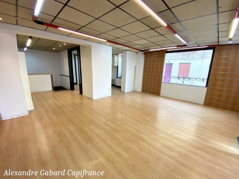 Immeuble - 117 m² - 7 pièces