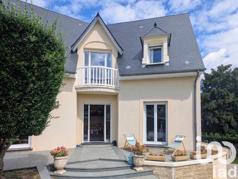 Maison de maîtres - 236 m² - 6 pièces