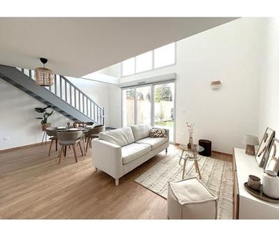 Maison traditionnelle - 80 m² - 4 pièces