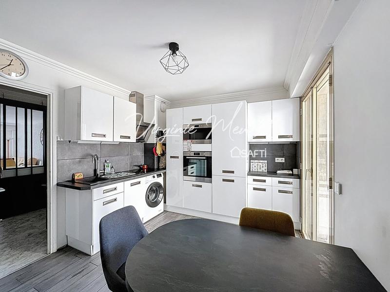 Appartement - 80 m² - 3 pièces