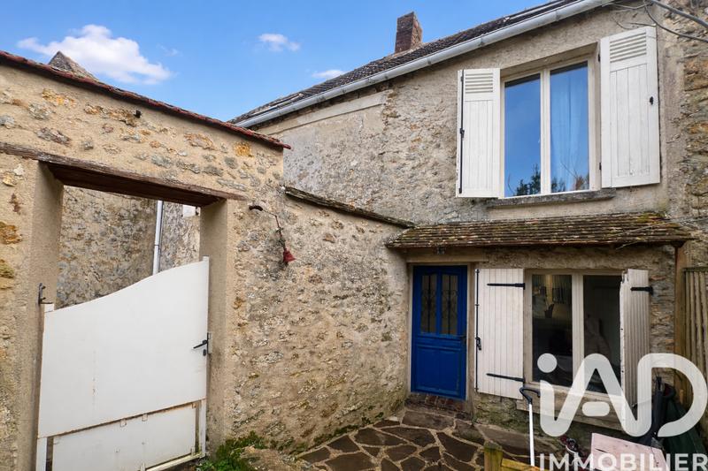 Maison de village - 82 m² - 4 pièces