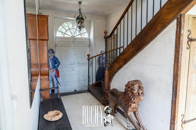 Maison - 488 m² - 16 pièces