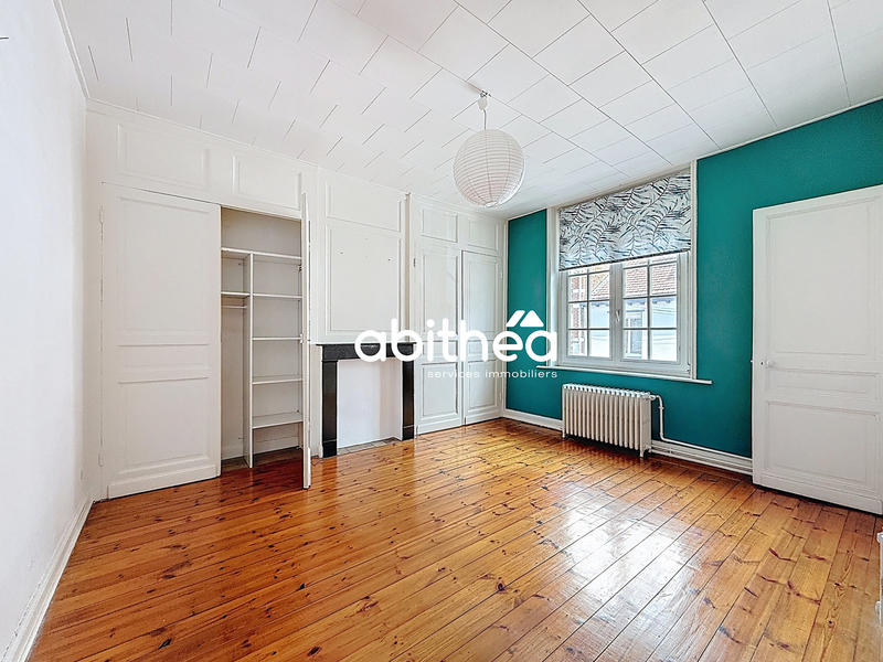 Maison - 182 m² - 6 pièces