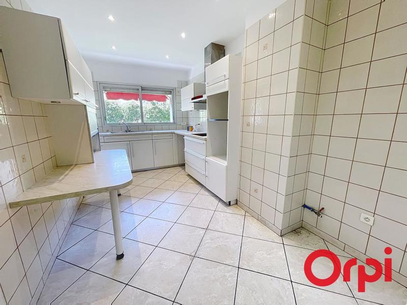 Appartement - 86 m² - 3 pièces