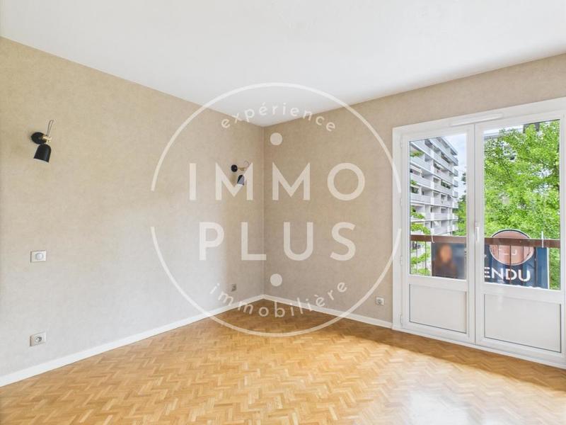 Appartement - 92 m² - 3 pièces