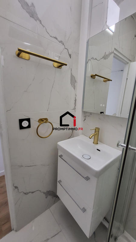 Appartement - 15 m² - 1 pièce