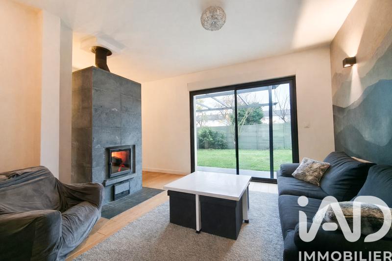 Maison - 189 m² - 9 pièces