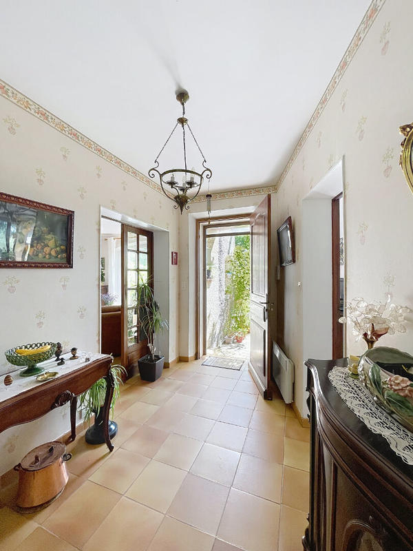 Maison - 160 m² - 6 pièces