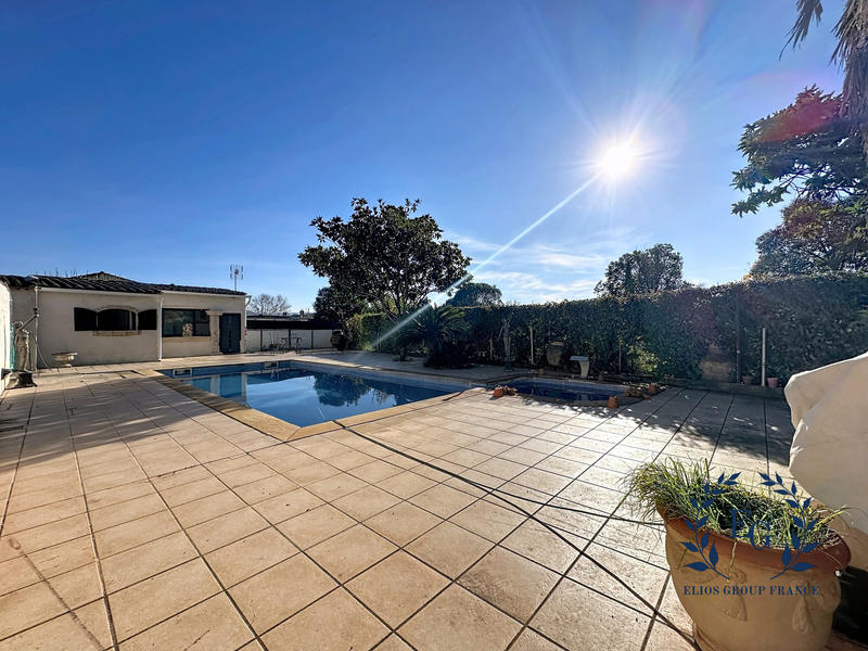 Maison - 170 m² - 5 pièces