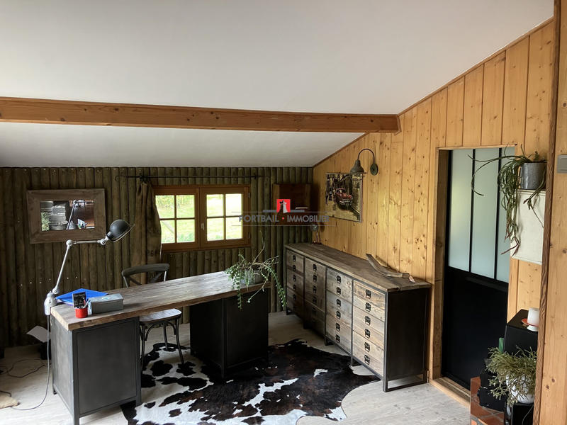 Maison - 121 m² - 4 pièces