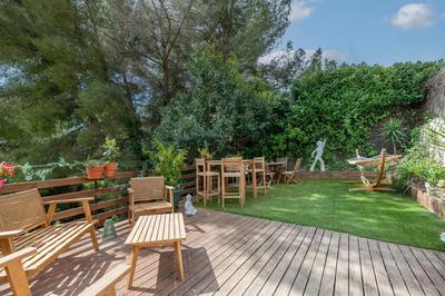 Villa - 100 m² - 3 pièces