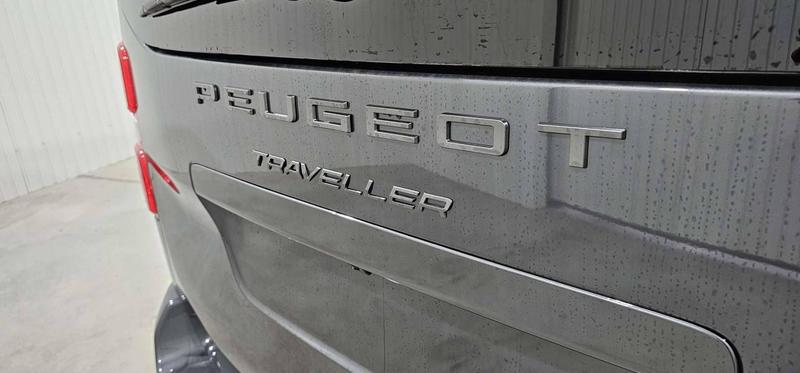 Peugeot Traveller m BlueHDi 180ch s&amp;S Eat8 Business Pack