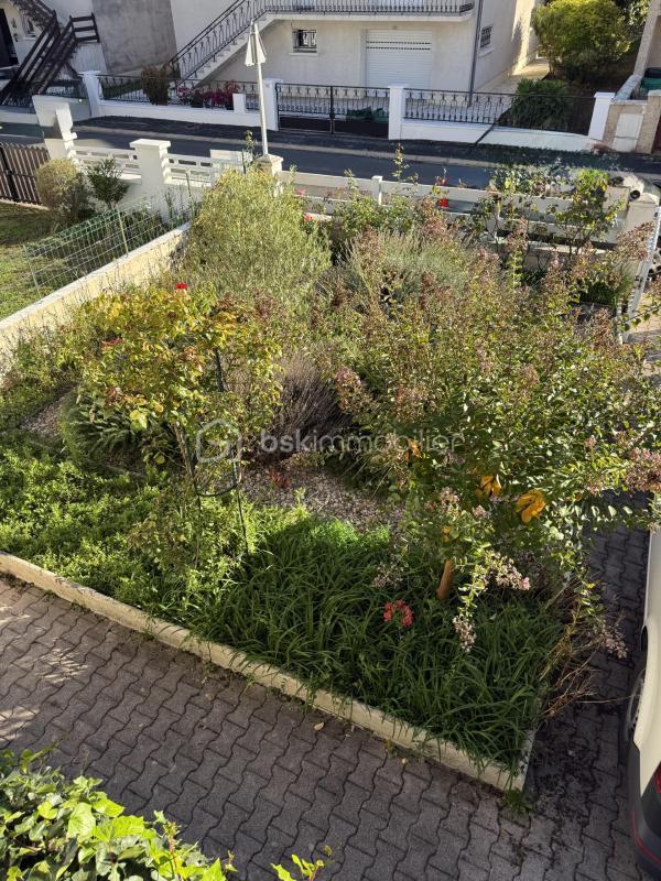 Maison de ville - 80 m² - 5 pièces