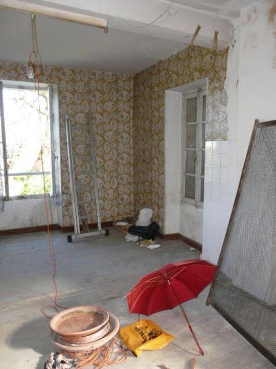 Maison de village - 400 m² - 11 pièces