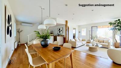 Maison - 180 m² - 7 pièces