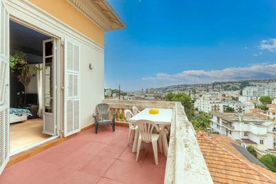 Villa - 230 m² - 8 pièces