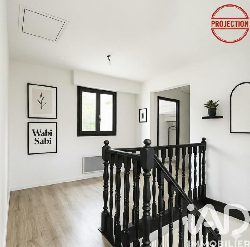 Maison - 169 m² - 5 pièces