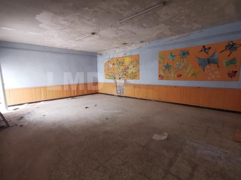 Local d'activités - 515 m²