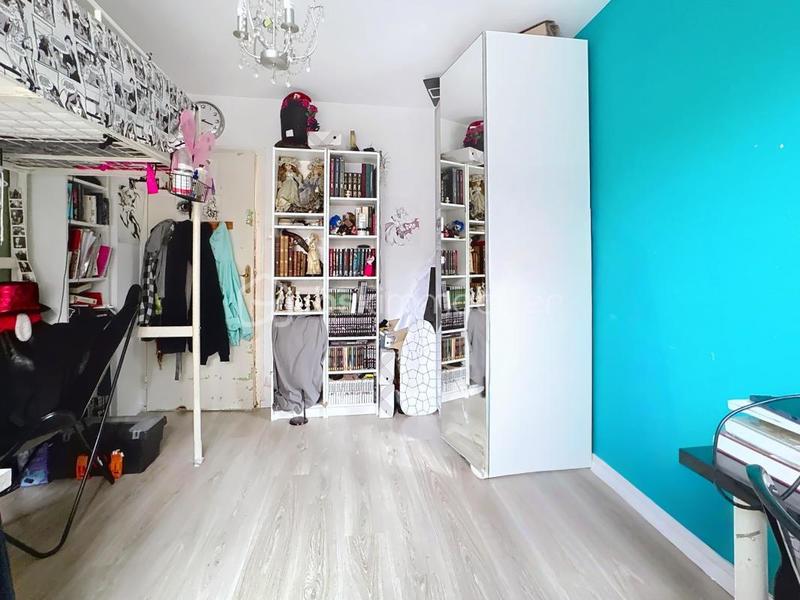 Appartement - 103 m² - 5 pièces