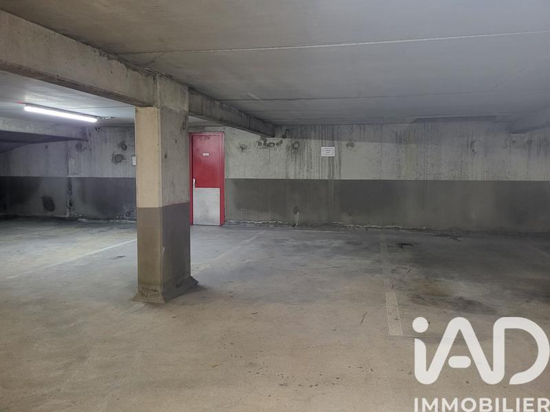Parking - 12 m²