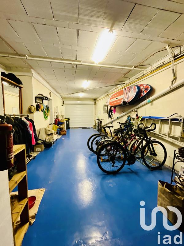 Duplex - 234 m² - 6 pièces