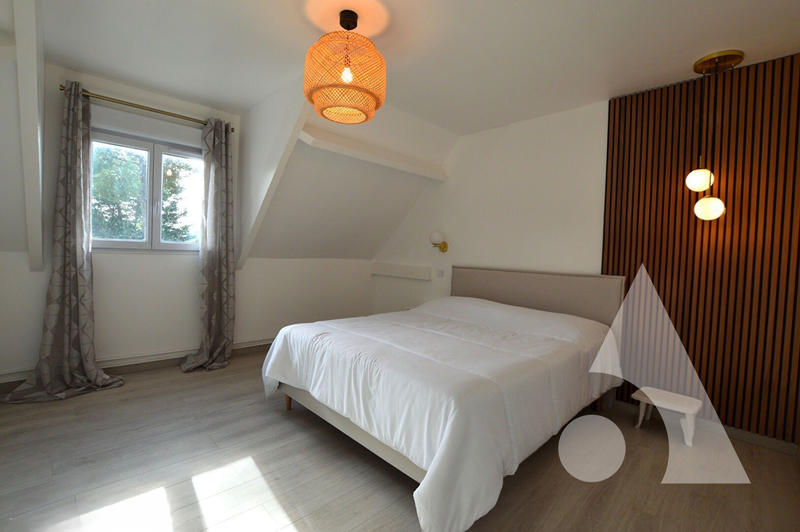 Maison - 178 m² - 5 pièces