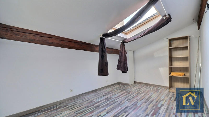 Immeuble - 8 pièces