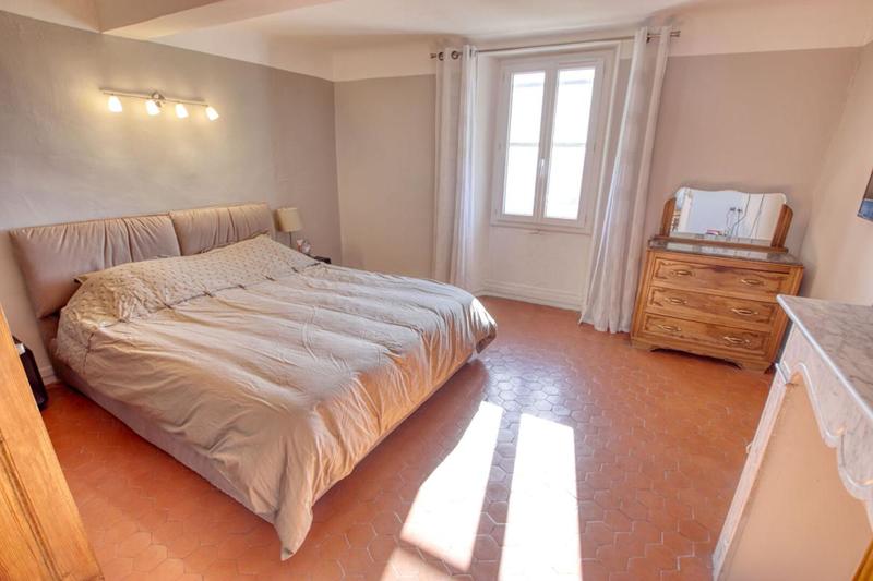 Maison de village - 151 m² - 6 pièces