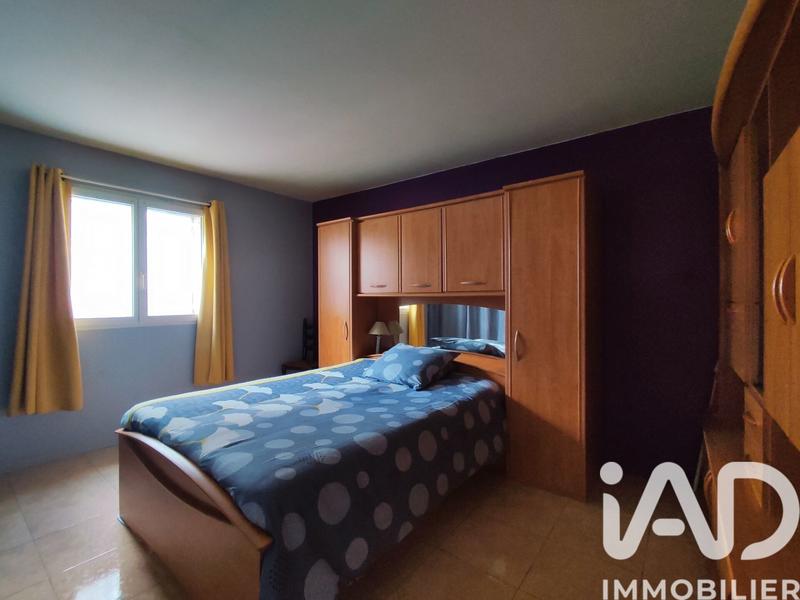 Maison - 215 m² - 9 pièces