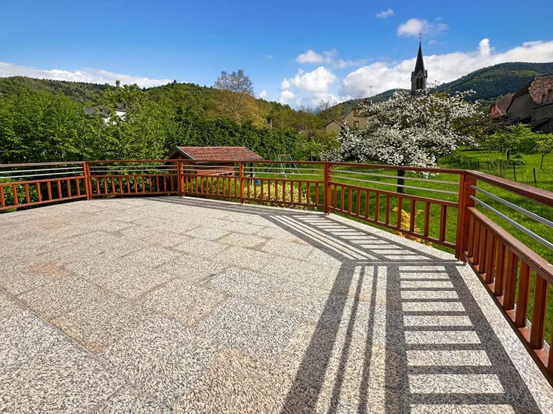 Villa - 154 m² - 9 pièces