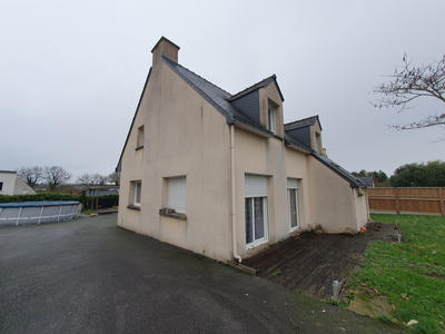 Maison - 122 m² - 4 pièces