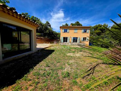 Villa - 130 m² - 5 pièces