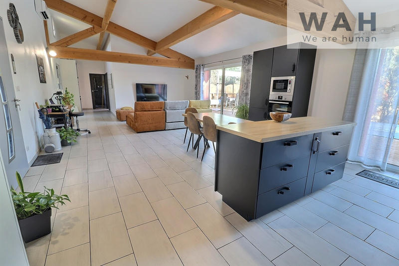 Villa - 160 m² - 6 pièces