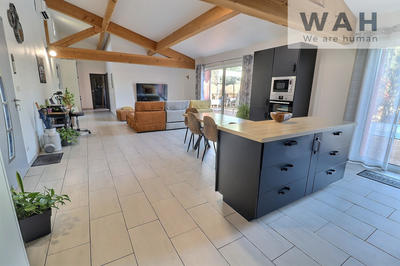 Villa - 160 m² - 6 pièces